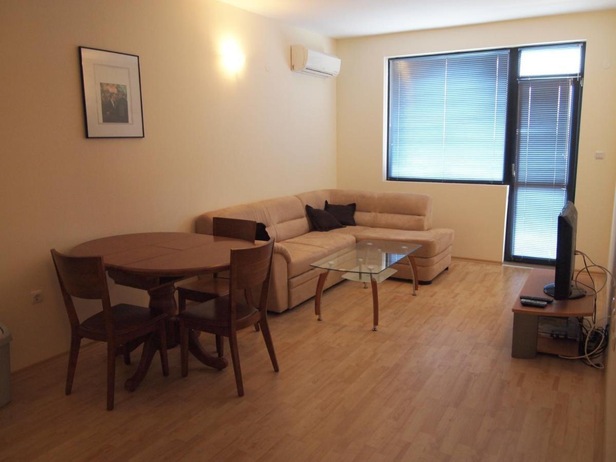 Europroperties Yalta Apartments Sables d'or Extérieur photo
