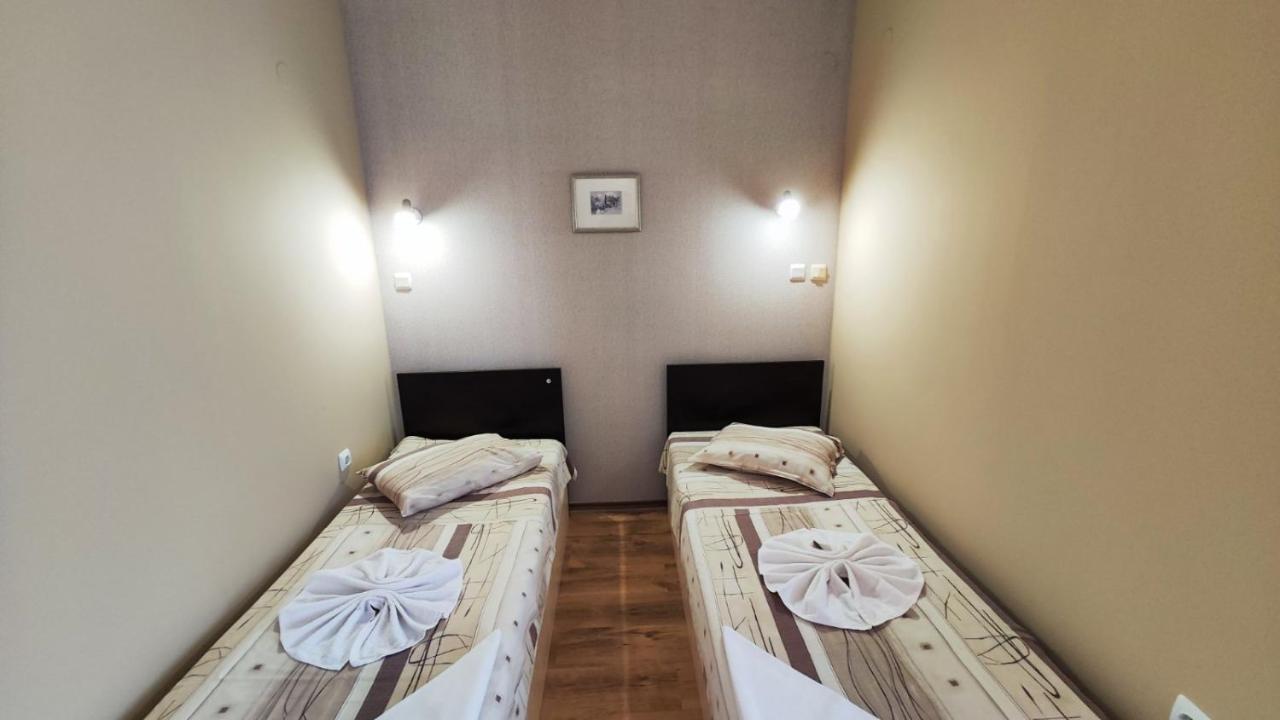 Europroperties Yalta Apartments Sables d'or Extérieur photo