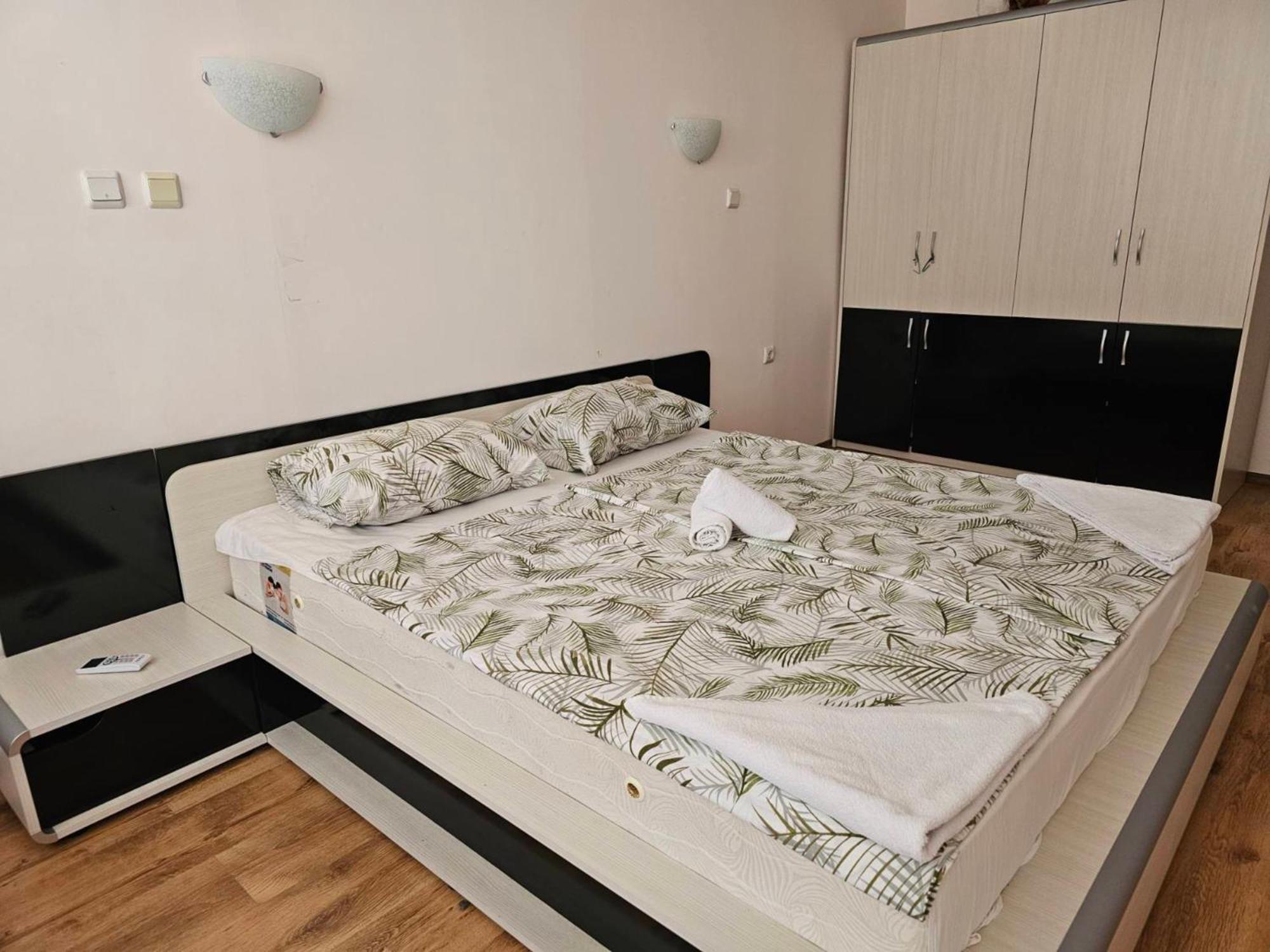 Europroperties Yalta Apartments Sables d'or Extérieur photo