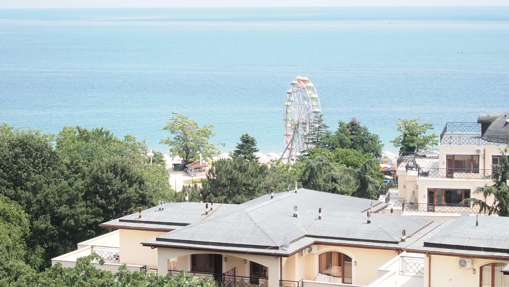 Europroperties Yalta Apartments Sables d'or Extérieur photo